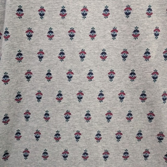 Talbots Women's The Talbot Tee Top Medium Gray Paisley Print Stretch Round Neck - Picture 9 of 9